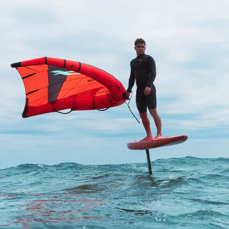 tabla-wingfoil-fone-rocket-sup-downwind-pro-carbon-3
