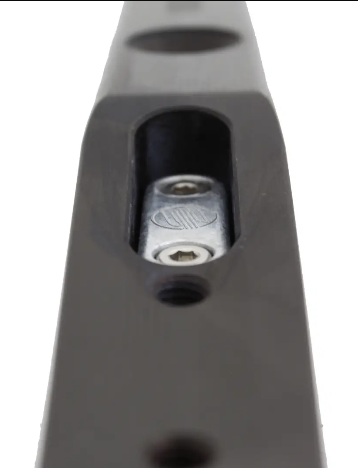 fuselaje-sabfoil-703-t8-r8-2